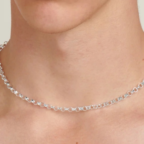 HATTON LABS
Sterling Silver Diamond Cut Belcher Necklace - Picture 5 of 5